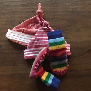 Hanna Andersson BUNDLE slipper moccasin + 2 hats